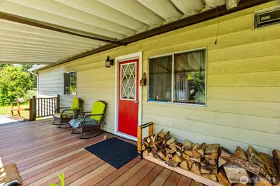 10739 128th Avenue SE, Rainier, WA 98576 - Photo 4