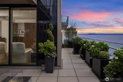 99 Union Street #1704, Seattle, WA 98101 - Photo 2