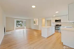 12057 20th Ave NE, Seattle, WA 98125 - Photo 4