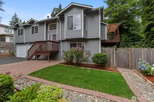 12057 20th Ave NE, Seattle, WA 98125 - Photo 1