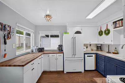 12951 Satterlee Road, Anacortes, WA 98221 - Photo 10