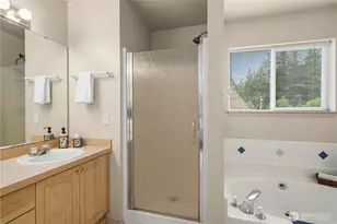 11305 216th Ave Ct E, Bonney Lake, WA 98391 - Photo 22