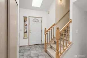 11305 216th Ave Ct E, Bonney Lake, WA 98391 - Photo 2