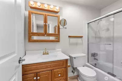 5630 200th Street SW #B313, Lynnwood, WA 98036 - Photo 18