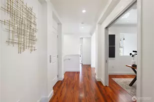 719 Harvard Ave E, Seattle, WA 98102 - Photo 26