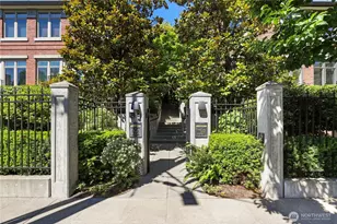 719 Harvard Ave E, Seattle, WA 98102 - Photo 2