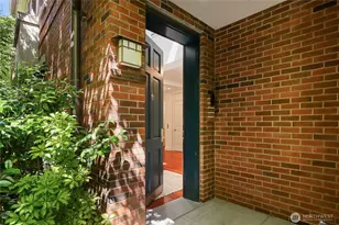 719 Harvard Ave E, Seattle, WA 98102 - Photo 4