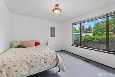4306 Brookdale Road E, Tacoma, WA 98446 - Photo 14
