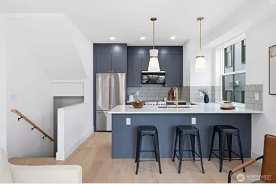2016 Fairview Avenue E #C, Seattle, WA 98102 - Photo 8