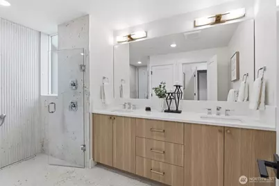2016 Fairview Avenue E #C, Seattle, WA 98102 - Photo 16