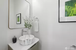 2011 Minor Ave E, Seattle, WA 98102 - Photo 22