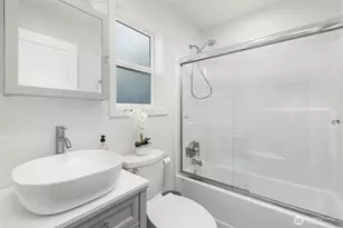 7020 S 120th Pl, Seattle, WA 98178 - Photo 32