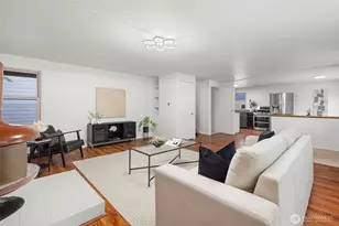 7020 S 120th Pl, Seattle, WA 98178 - Photo 4