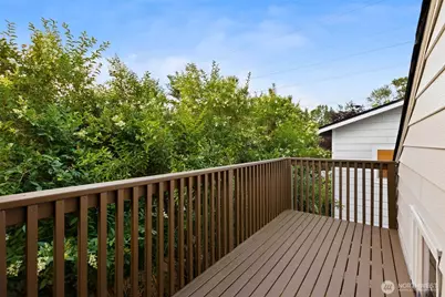 7020 S 120th Place, Seattle, WA 98178 - Photo 18