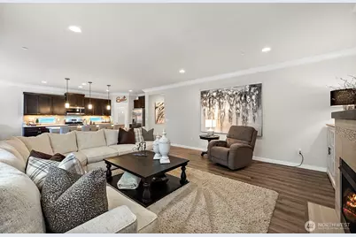 10626 130th Street E, Puyallup, WA 98374 - Photo 16