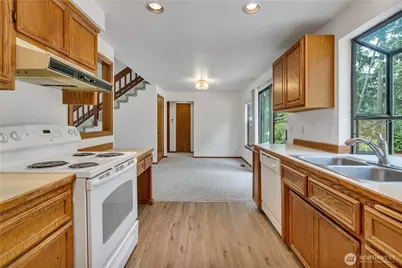 7413 144th Street Ct E, Puyallup, WA 98375 - Photo 8