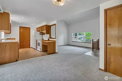 7413 144th Street Ct E, Puyallup, WA 98375 - Photo 6
