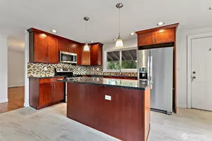 711 Galloway St, Steilacoom, WA 98388 - Photo 16