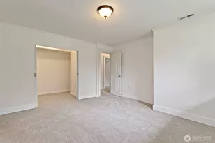 711 Galloway St, Steilacoom, WA 98388 - Photo 8