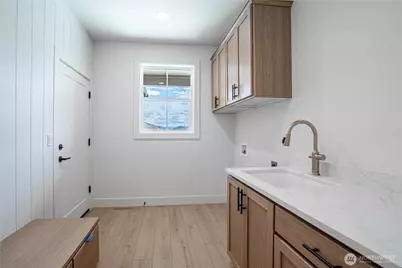 922 Long Drive, Chelan, WA 98816 - Photo 32