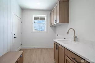 922 Long Dr, Chelan, WA 98816 - Photo 32
