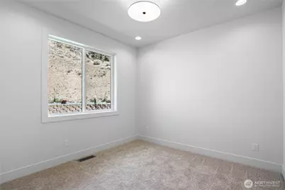 922 Long Drive, Chelan, WA 98816 - Photo 22
