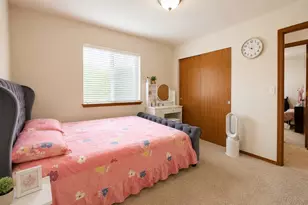 12503 SE 259th Pl, Kent, WA 98030 - Photo 8