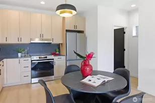 4517 35th Ave S, Seattle, WA 98118 - Photo 8