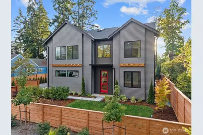 10733 17th Avenue NE, Seattle, WA 98125 - Photo 1
