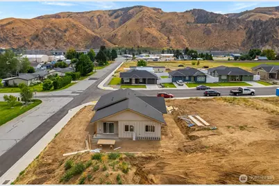 14898 Red Delicious Street, Entiat, WA 98822 - Photo 6