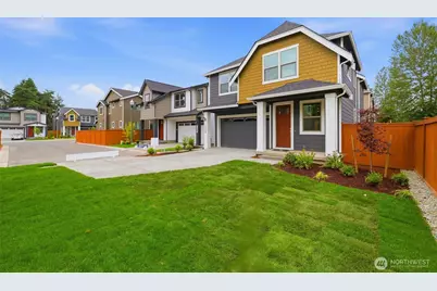 12504 SE 256th Place #9, Kent, WA 98030 - Photo 2