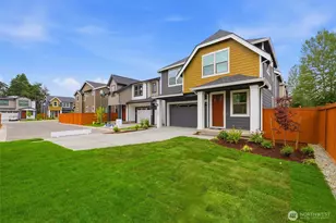 12504 SE 256th Pl, Kent, WA 98030 - Photo 2