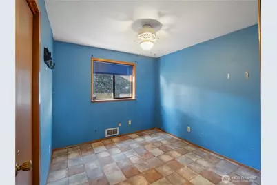 8307 188th Street Ct E, Puyallup, WA 98375 - Photo 18