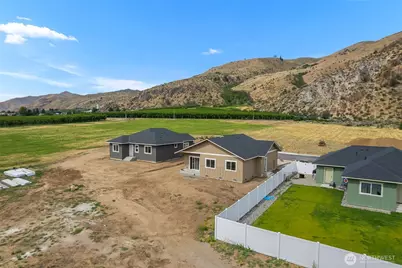 14893 Red Delicious Street, Entiat, WA 98822 - Photo 4