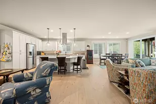 14707 179th Ave E, Bonney Lake, WA 98391 - Photo 12