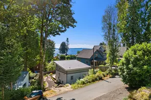 19131 Harris Ave NE, Suquamish, WA 98392 - Photo 20