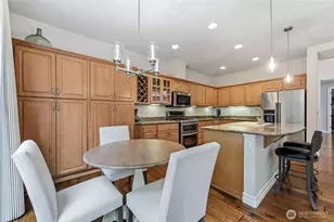 12018 Big Leaf Way NE, Redmond, WA 98053 - Photo 16