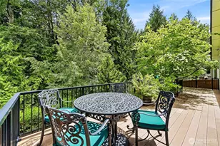 12018 Big Leaf Way NE, Redmond, WA 98053 - Photo 32