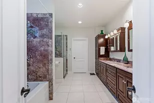 12018 Big Leaf Way NE, Redmond, WA 98053 - Photo 24