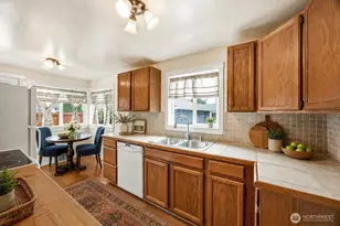 1014 3rd Ave NW, Puyallup, WA 98371 - Photo 8
