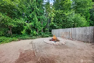 9301 202nd Ave E, Bonney Lake, WA 98391 - Photo 18
