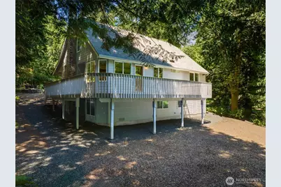 10095 NE Knight Road, Bainbridge Island, WA 98110 - Photo 24