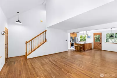 10095 NE Knight Road, Bainbridge Island, WA 98110 - Photo 6