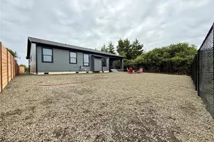 887 Texmar Ave SW, Ocean Shores, WA 98569 - Photo 12