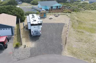 1242 Catalina Ct SW, Ocean Shores, WA 98569 - Photo 1