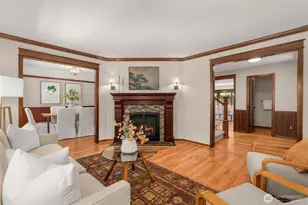 21016 NE 36th St, Sammamish, WA 98074 - Photo 12