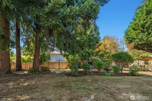 19411 136th Pl SE, Renton, WA 98058 - Photo 12