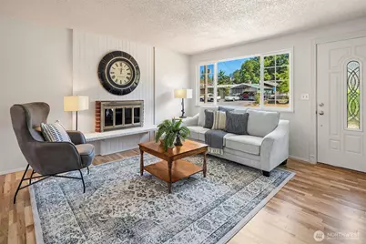 19411 136th Place SE, Renton, WA 98058 - Photo 2