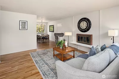 19411 136th Place SE, Renton, WA 98058 - Photo 18