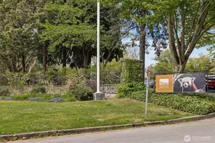 5819 Phinney Ave N, Seattle, WA 98103 - Photo 22